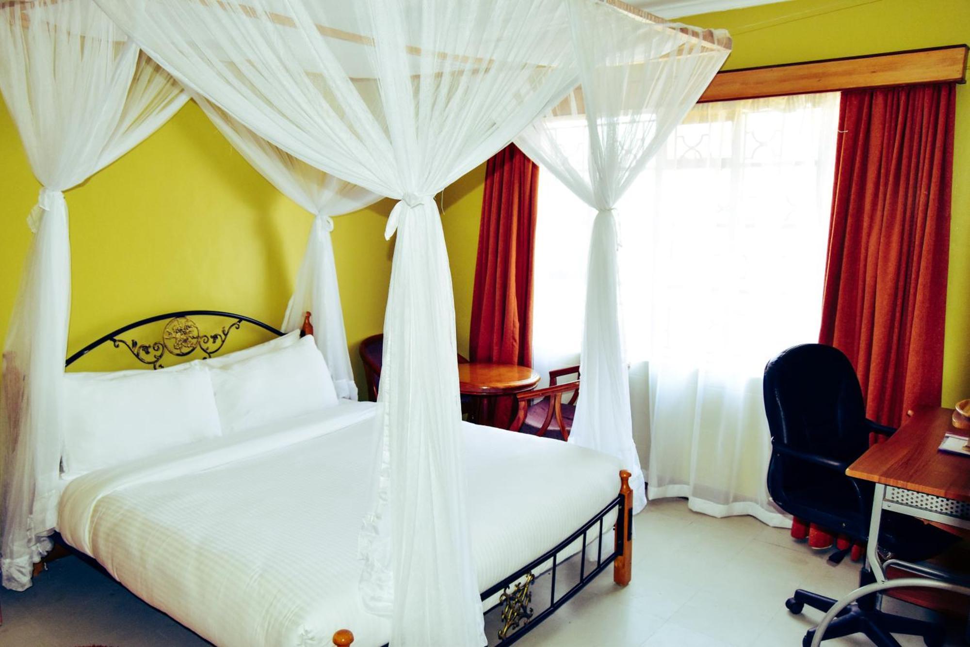 Wagon Wheel Hotel Eldoret Zewnętrze zdjęcie