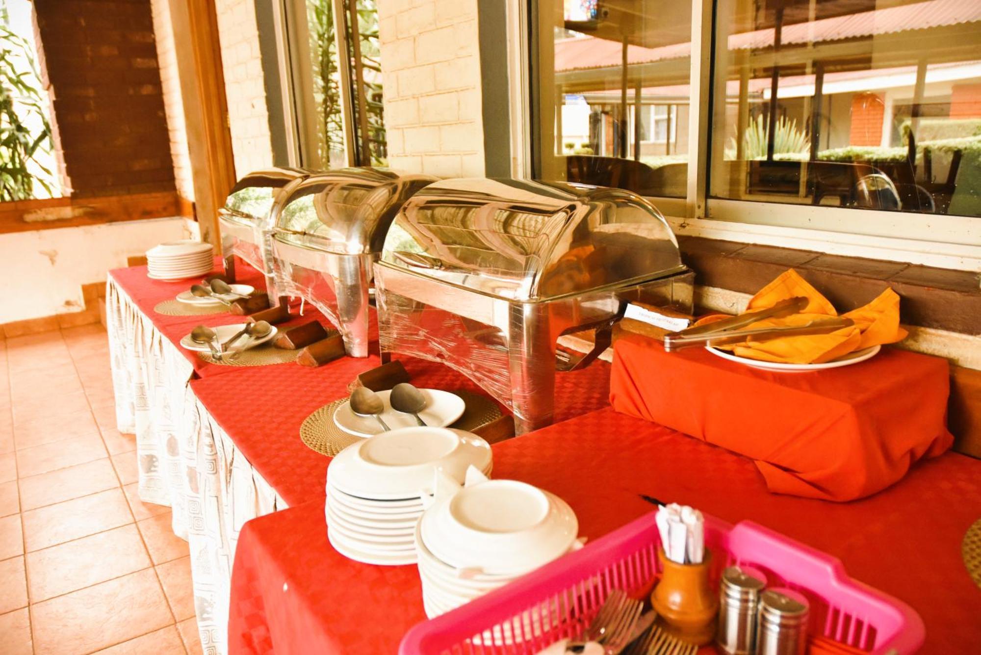 Wagon Wheel Hotel Eldoret Zewnętrze zdjęcie