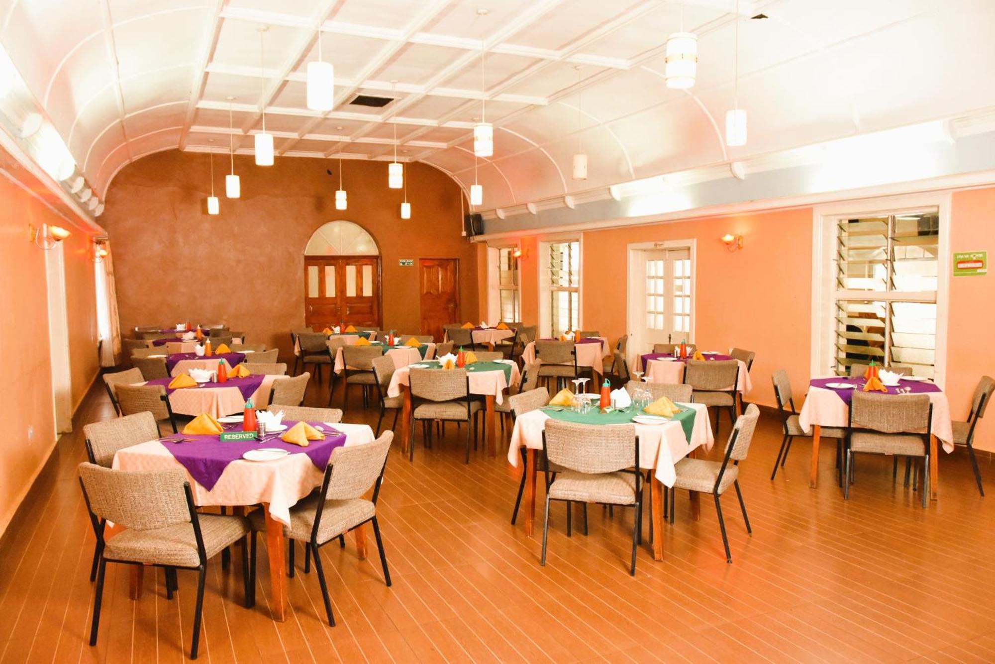 Wagon Wheel Hotel Eldoret Zewnętrze zdjęcie