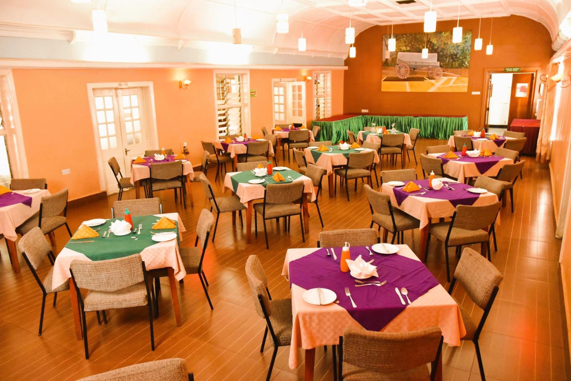 Wagon Wheel Hotel Eldoret Zewnętrze zdjęcie