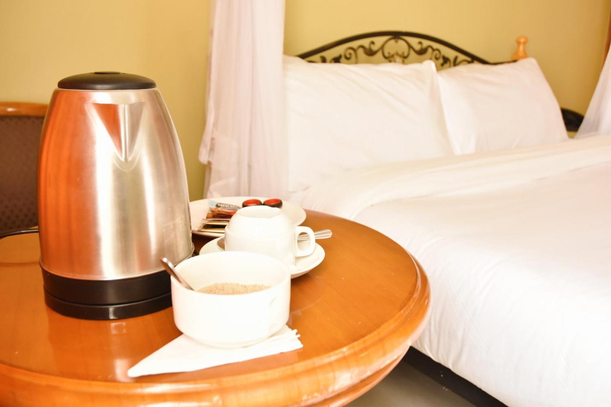 Wagon Wheel Hotel Eldoret Zewnętrze zdjęcie